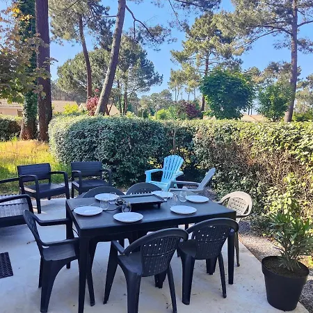 Maison Climatisee Proche Arcachon 度假居 *